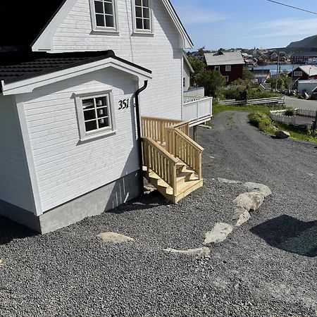 Vila Koselig Nyrestaurert Hus Med Flott Utsikt! Reine Exteriér fotografie